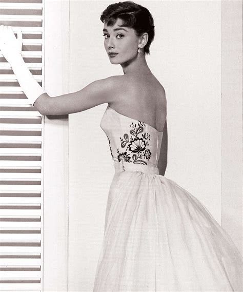 audrey hepburn givenchy fashion.